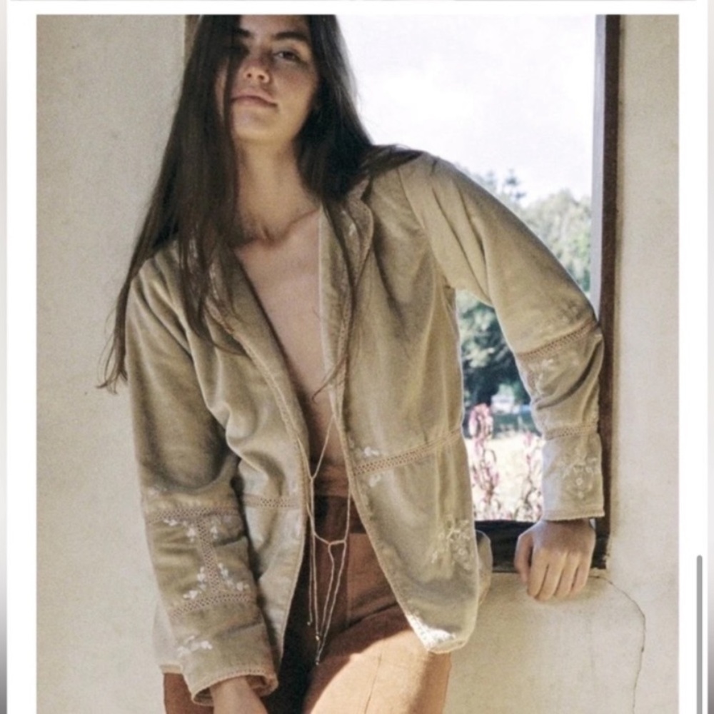 NWT Golden Brown the Label Sand Velvet Jacket, Small